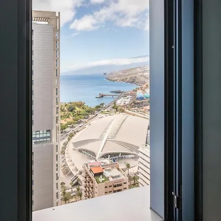 Cruz Twin Towers: Shore & Seaside Views Apartment